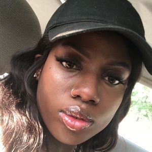 Meet your Posher, Jameesha